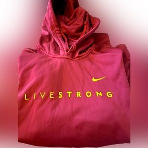 Men’s Large Nike therma-fit Livestrong hoodie